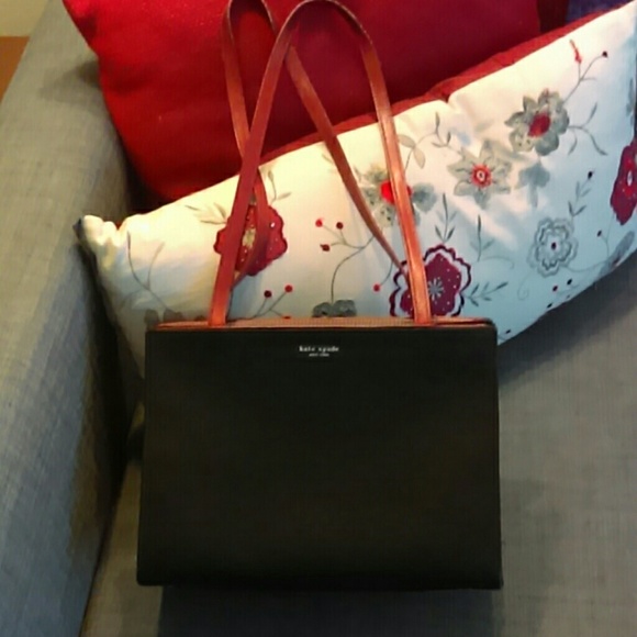 Kate Spade purse/tote - Picture 3 of 8